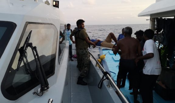 ހާލުދެރަވި ޒުވާނާ - ފޮޓޯ: އެމްއެންޑީއެފް