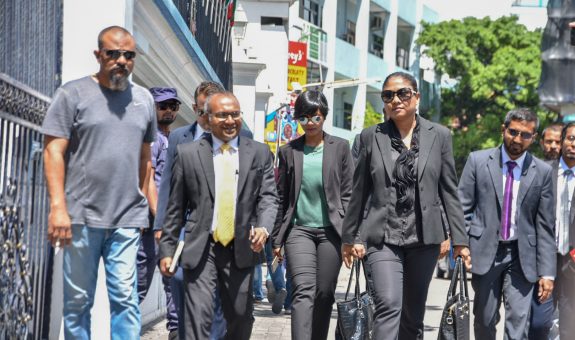 ވަކީލުން - ފޮޓޯ: ވަގުތު