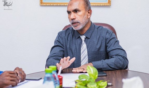 އިސްލާމިކް މިނިސްޓަރު އަޙްމަދު ޒާހިރު ޢަލީ - ފޮޓޯ: ދުވަސް