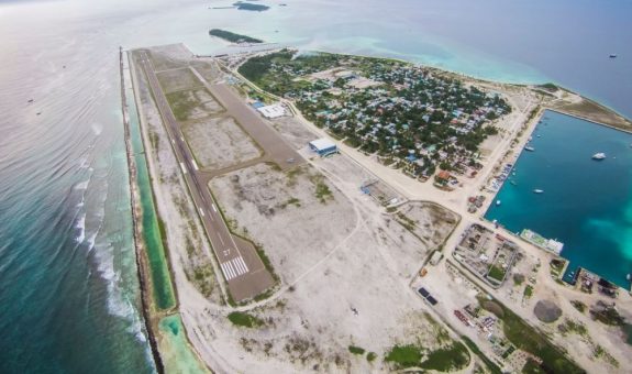 މާމިގިލީ އެއަރޕޯޓް