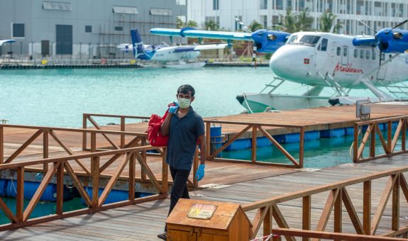 Covid-19 ކޮވިޑް-19