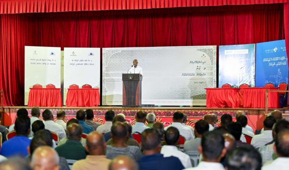 big_3P4nEaYv4G3yVeaRSt5QsjV3U big_3P4nEaYv4G3yVeaRSt5QsjV3U