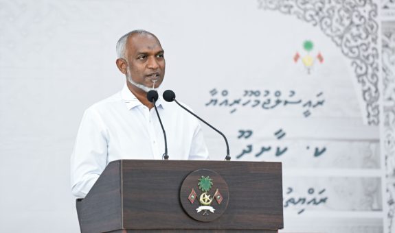 big_EGxiQZNV6zeSPtF3c064groV2