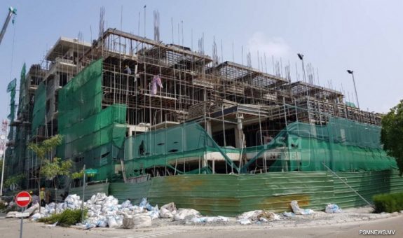 ހަދަމުންދިޔަ އިމާރާތެއް - ފޮޓޯ: ޕީއެސްއެމް