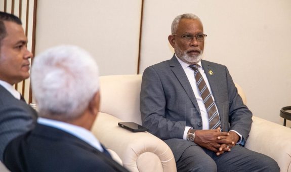 big_qwzj96JkuGzNMKLaRTx4ikwa6