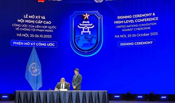 big_vblOdStfufjjpBfAXqpjRPyMP big_vblOdStfufjjpBfAXqpjRPyMP