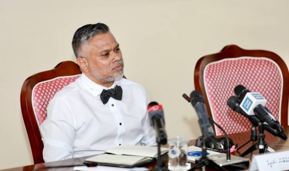 big_zdaSXPsAh1RhMNRAlv2y4WuGF big_zdaSXPsAh1RhMNRAlv2y4WuGF