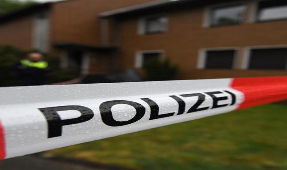 c1de8ba0411147f49d9fa1fce88d268b_18