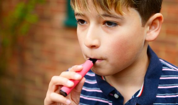 Schoolboy illegal vaping