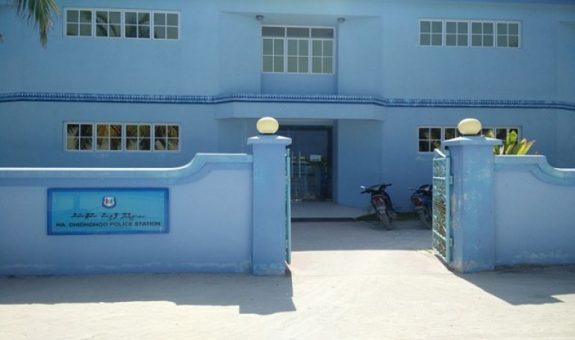 dhihdhoo police