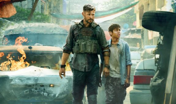 extraction-film-1587741988394