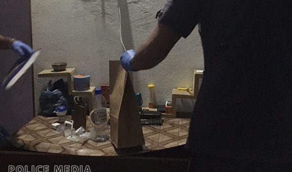 police 2323 ފުލުހުން